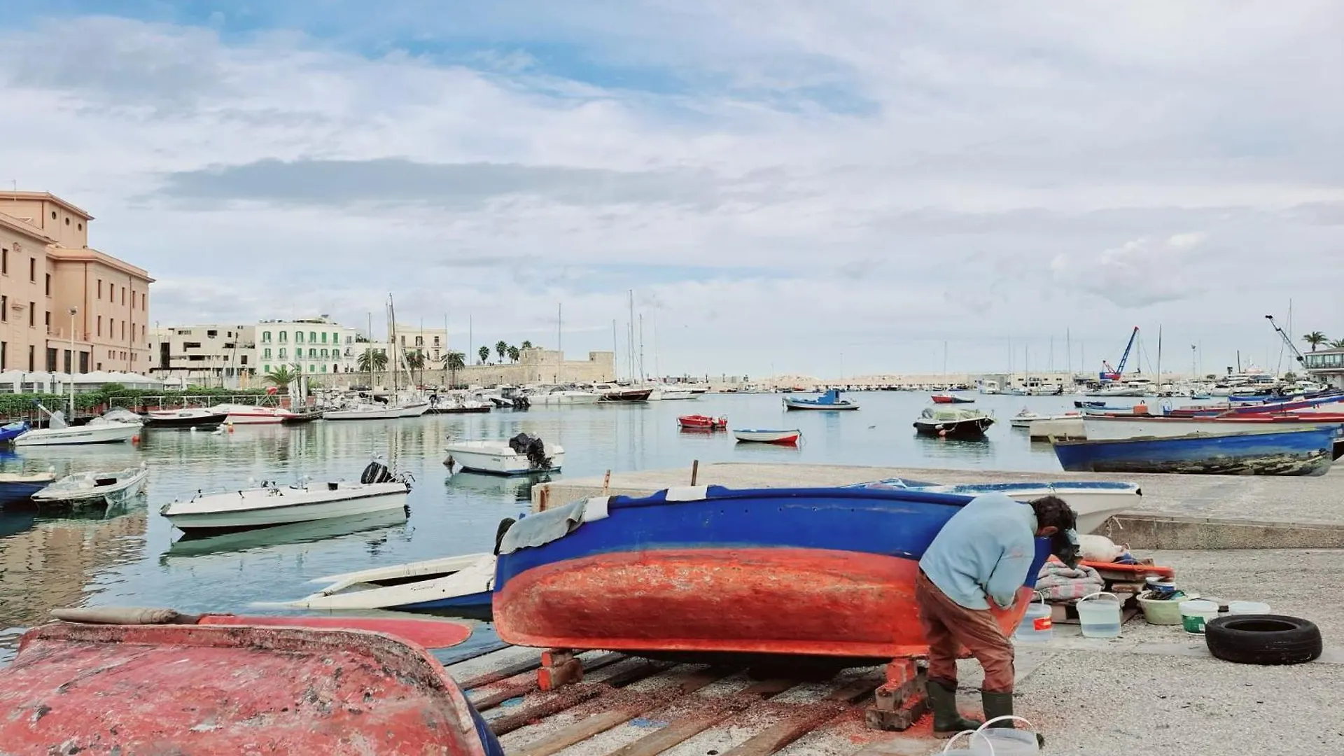 Novum Hospitality Hotell Bari 0*,  Italien