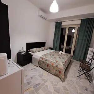 Pensjonat Goffredo Mameli House, Bari