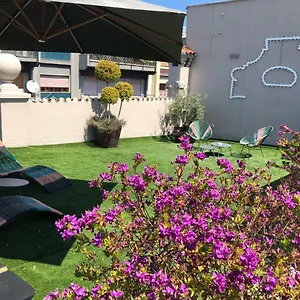 לינה וארוחת בוקר 200 & Terrace, בארי